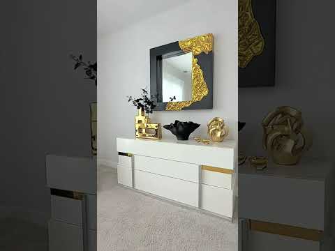 Serene Master Bedroom Look: Neutral Layers & Warm Lighting